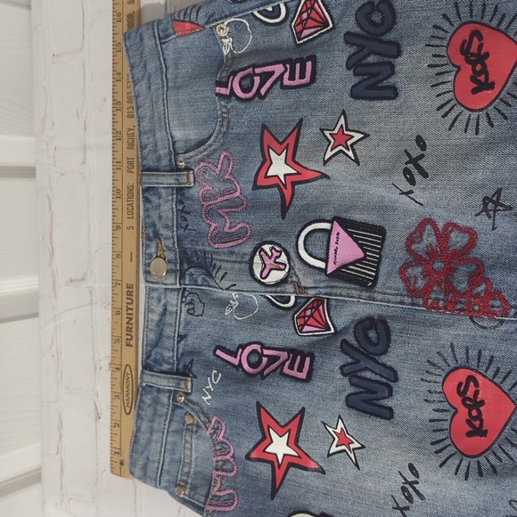 Unique Embroidered Graffiti NYC KORS Mini Denim Skirt Size 4 - Picture 15 of 16